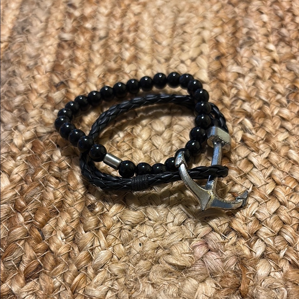 Black Beaded Anchor Bracelet
